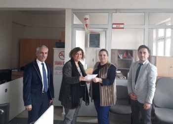 Asarcık’ta yeni Ehliyet ve kimlikler verilmeye başlandı.