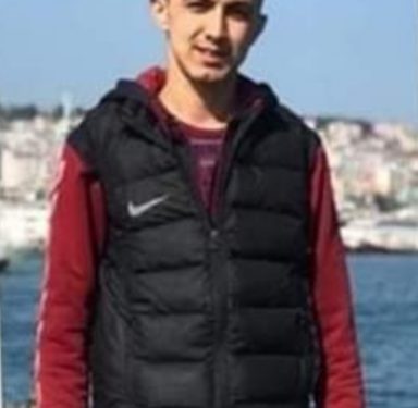 20 YAŞINDAKİ GENÇ İNTİHAR ETTİ