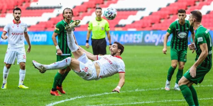 Samsunspor 3 puanı kaptı