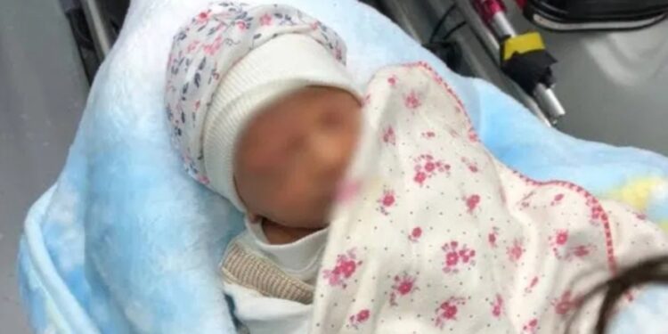 Samsun’da AVM’de Terk Edilmiş Bebek Bulundu