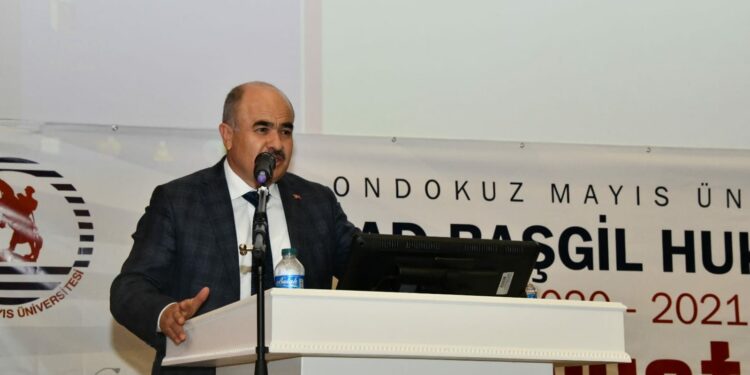 SAMSUN VALİSİ ZÜLKİF DAĞLI, HUKUK FAKÜLTESİ MEZUNİYET TÖRENİNE KATILDI