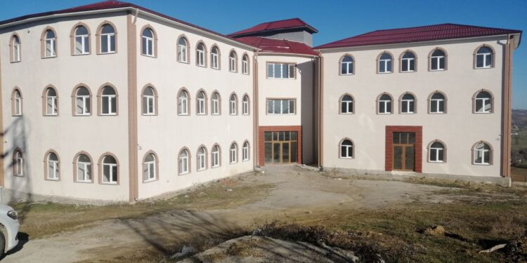 ASARCIK ŞEHİT ALİ HAYDAR BENGİ YATILI ERKEK KUR’AN KURSU HİZMETE AÇILMAYI BEKLİYOR