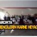 ASARCIKTA ÖĞRENCİLERİN KARNE HEYACANI