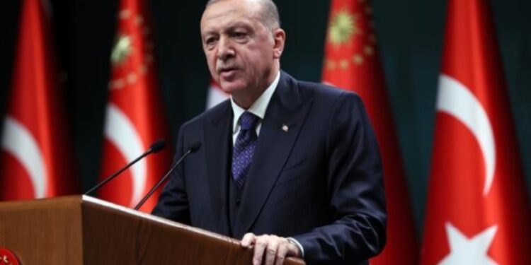 Cumhurbaşkanı Erdoğan koronavirüse yakalandı