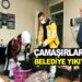 ÇAMAŞIRLARINI BELEDİYE YIKIYOR