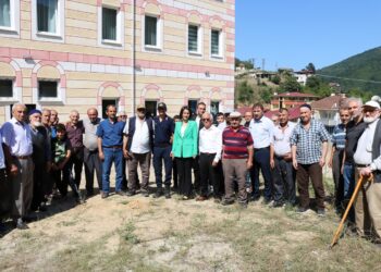 YARIMCA MAHALLESİ ASARCIK  KAYAMAKAMI FATMA GÜL NAYMAN’A YOĞUN İLGİ GÖSTERDİ