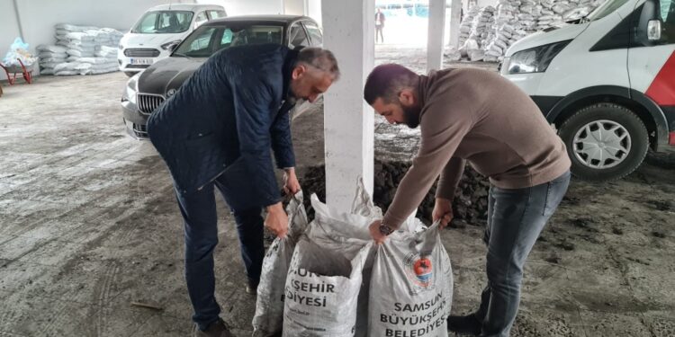 SAMSUN BÜYÜKŞEHİR KÖMÜR DENETİMLERİNİ SIKLAŞTIRDI