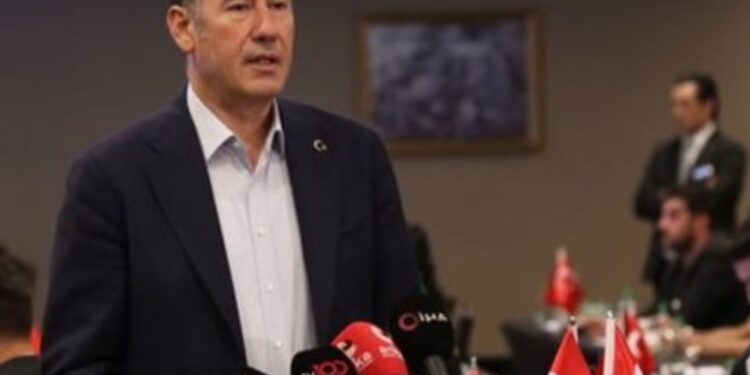 SİNAN OGAN KARARINI AÇIKLADI