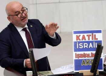 MECLİS KÜRSÜSÜNDE FENALAŞAN MİLLETVEKİLİ HAYATINI KAYBETTİ