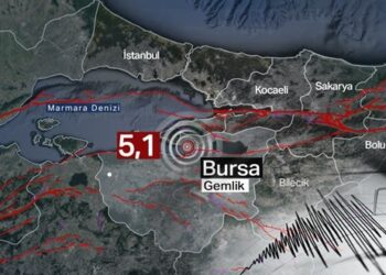BURSA GEMLİK’TE DEPREM..İSTANBULDA HİSSEDİLDİ