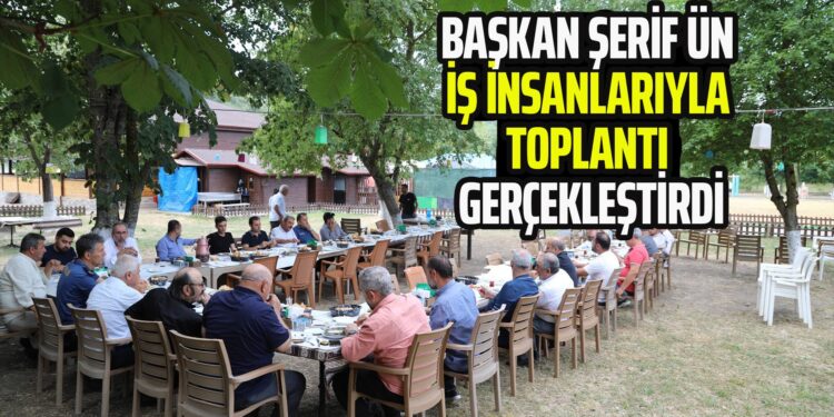 KAVAK BELEDİYE BAŞKANI ”ŞERİF ÜN” İŞ İNSANLARIYLA TOPLANTI GERÇEKLEŞTİRDİ