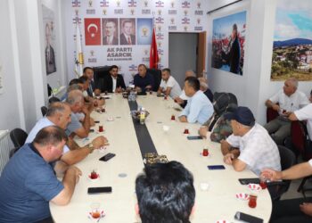 AK PARTİ ASARCIK İLÇE BAŞKANLIĞINDA OLAĞAN ÜSTÜ TOPLANTI: SU SORUNUNA YENİ ÖNLEMLER YOLDA!