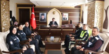 ASARCIK’TA ‘’POLİS HAFTASI’’ KUTLAMALARI EMNİYET TEŞKİLATINDAN KAYMAKAM KORKMAZ’A ZİYARET