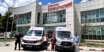Asarcık Devlet Hastanesinden yeni uygulama :Hastalar evinden alınıp muayneye getiriliyor